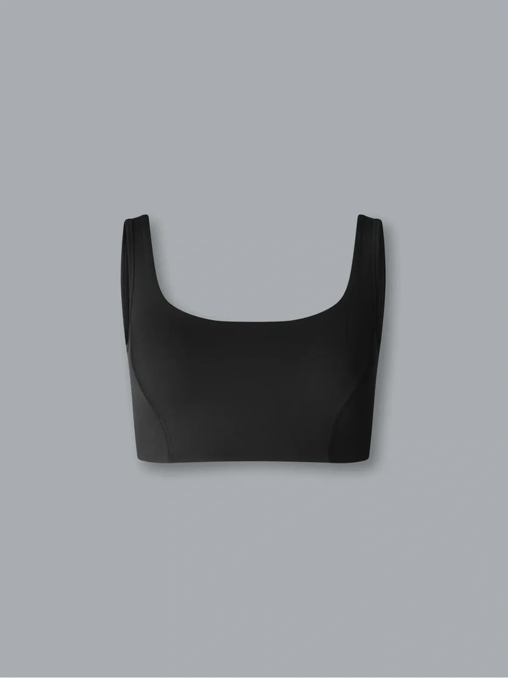 Everyday Scoop Neck Obsession Sports Bra in Black